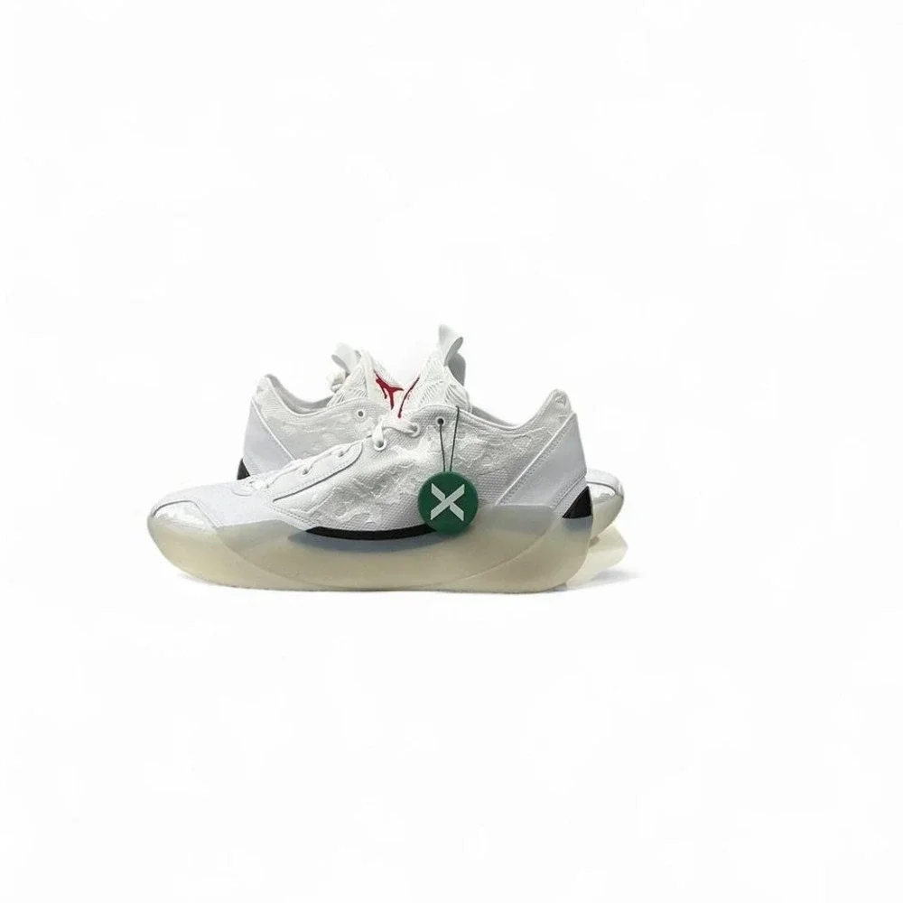 Brand new White  Air Jordan‎ XXXIX Men's Size 12